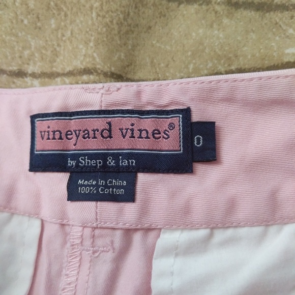 Vineyard Vines Light Pink Classic Logo Shorts - Size 0 - Picture 3 of 6